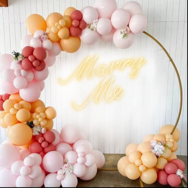 Blossom Styling Balloon Garland Setup